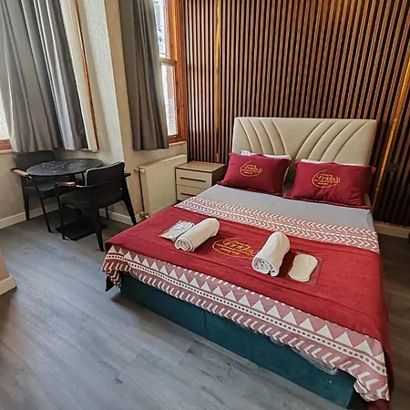 Idil Hotel *
